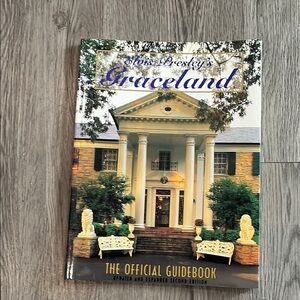 Graceland Official Guidebook